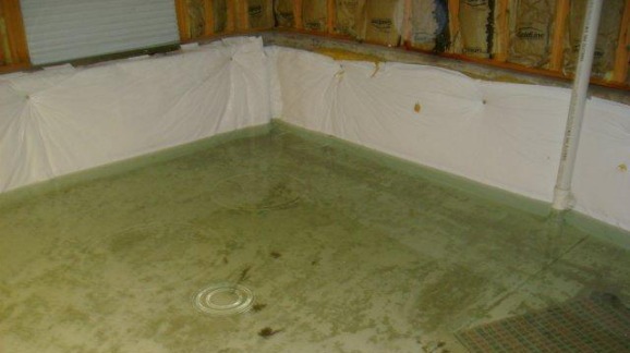 A Look at the Usual Three-Step Water Damage Restoration Service Strategy