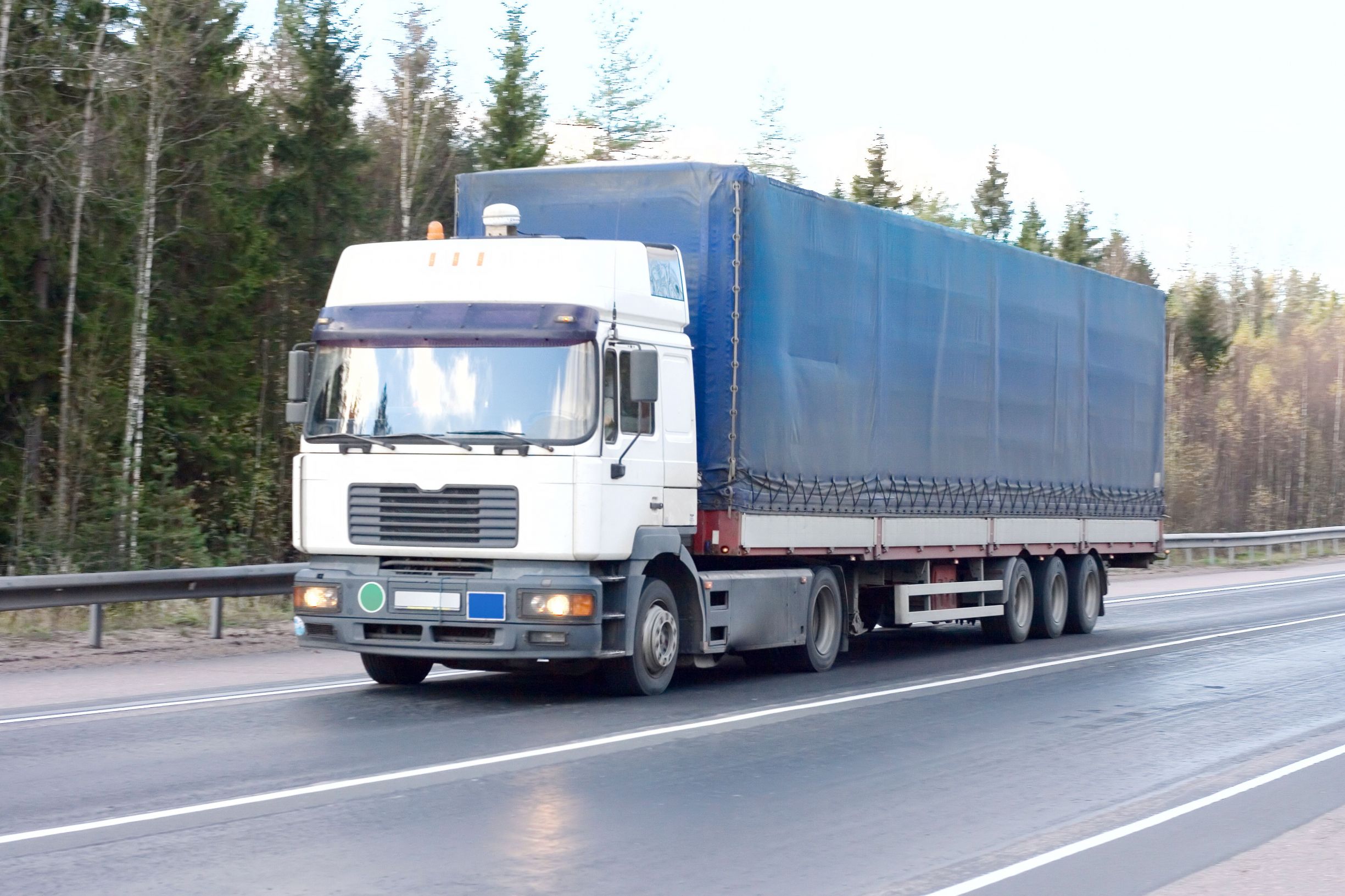 Benefits of Low Truck Rental