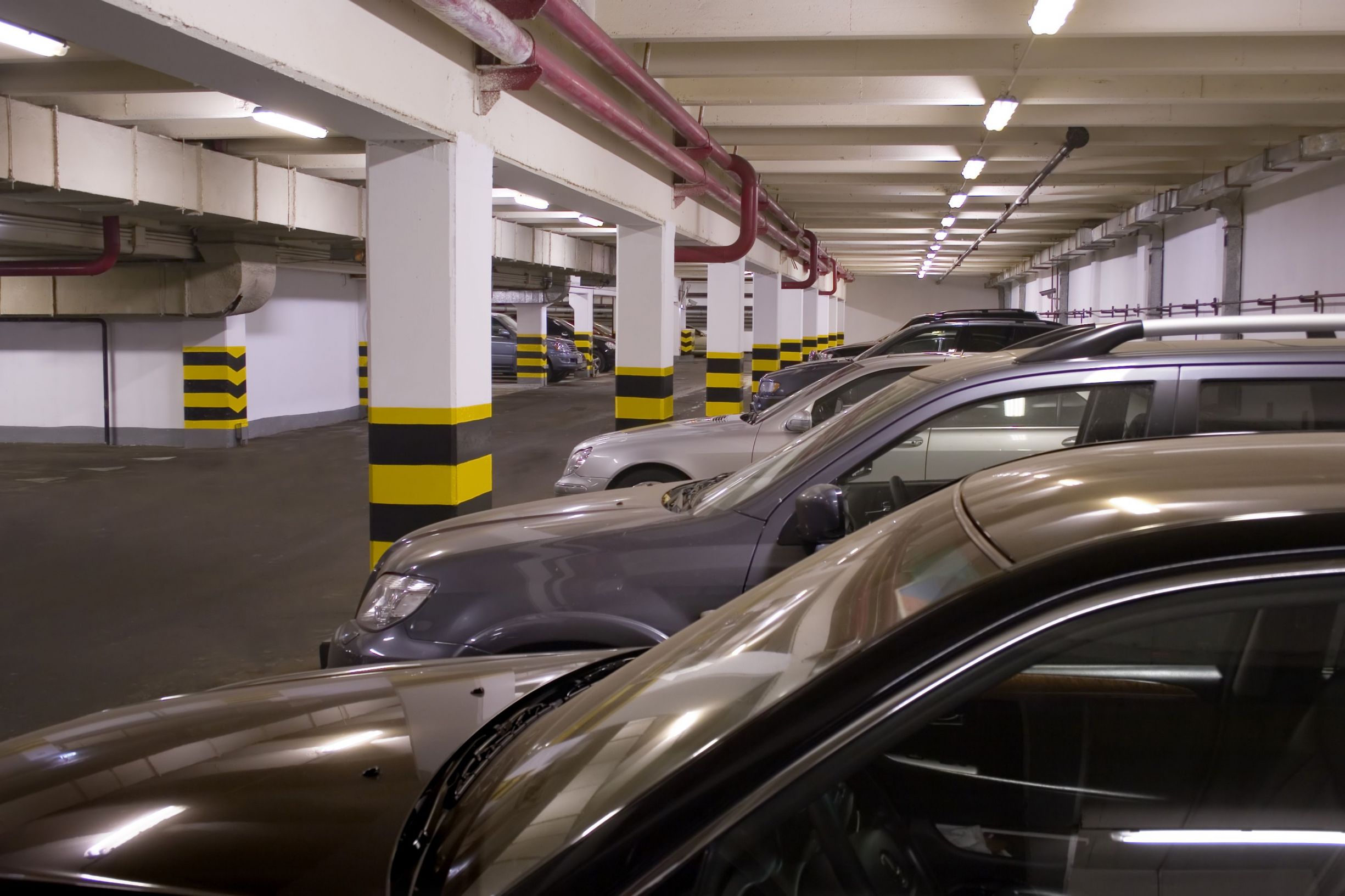 Hire Professional Parking Garage Providers in Chicago and Ohio