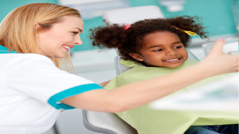 Begin a Lucrative Career in Mesa AZ With A Dental Assistant Program